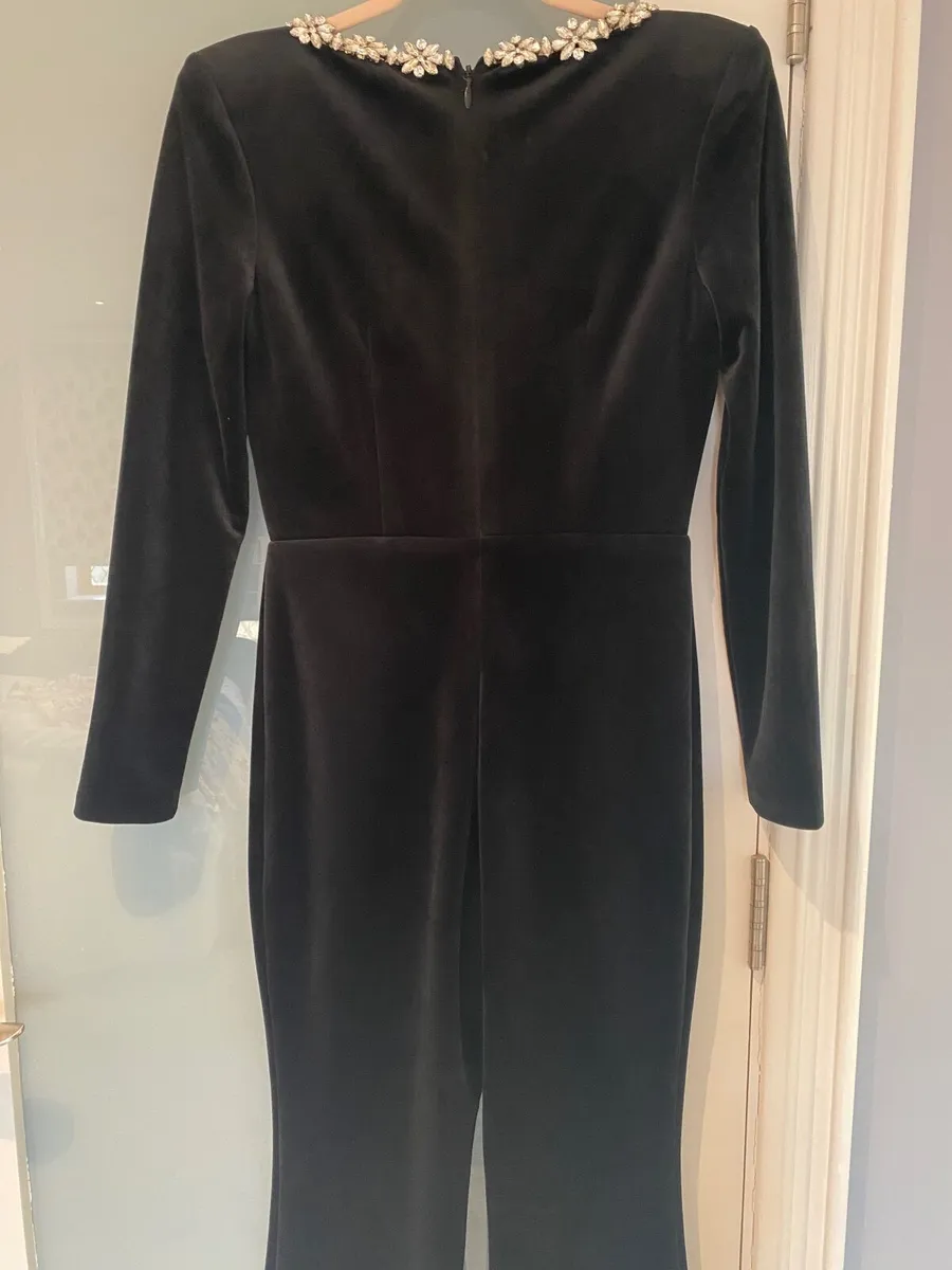 Luxurious Velvet Jumpsuit - Image 3