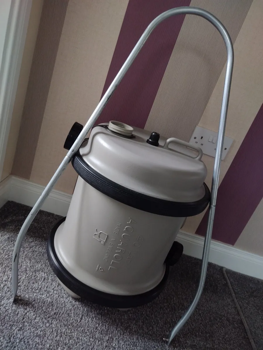 40 Litre Caravan Aqua Roll €40 - Image 2