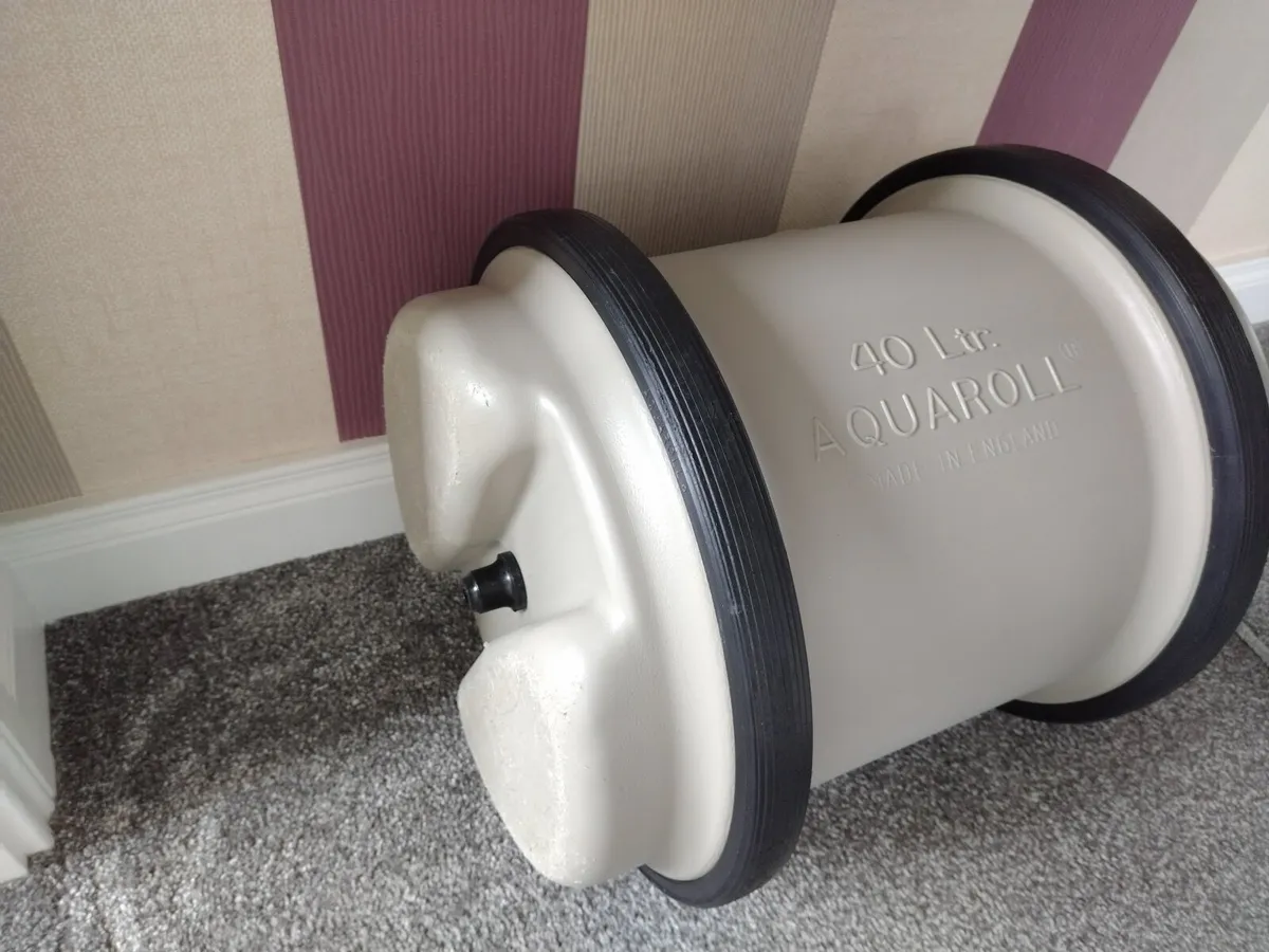 40 Litre Caravan Aqua Roll €40 - Image 3