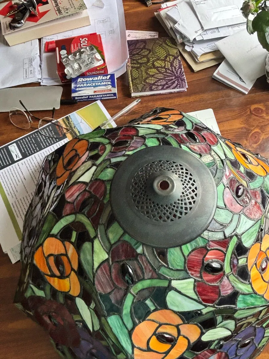 Tiffney lamp shade - Image 3