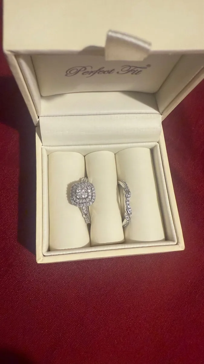 Finger ring - Image 3