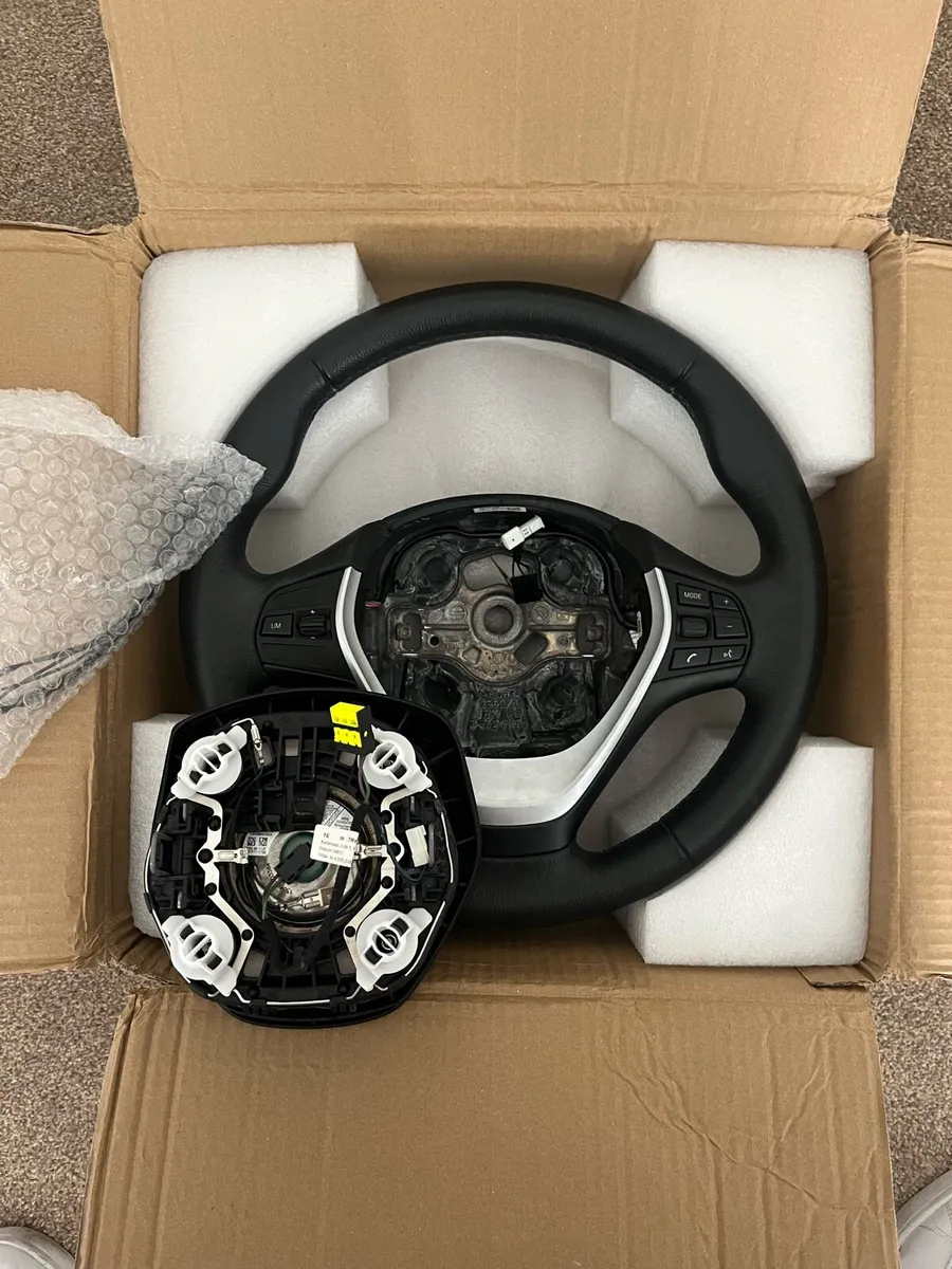 BMW STEERING WHEEL - Image 2