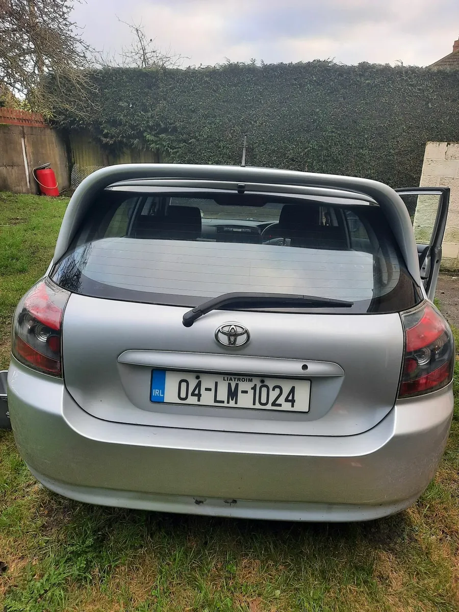 Toyota Corolla 2004 - Image 3