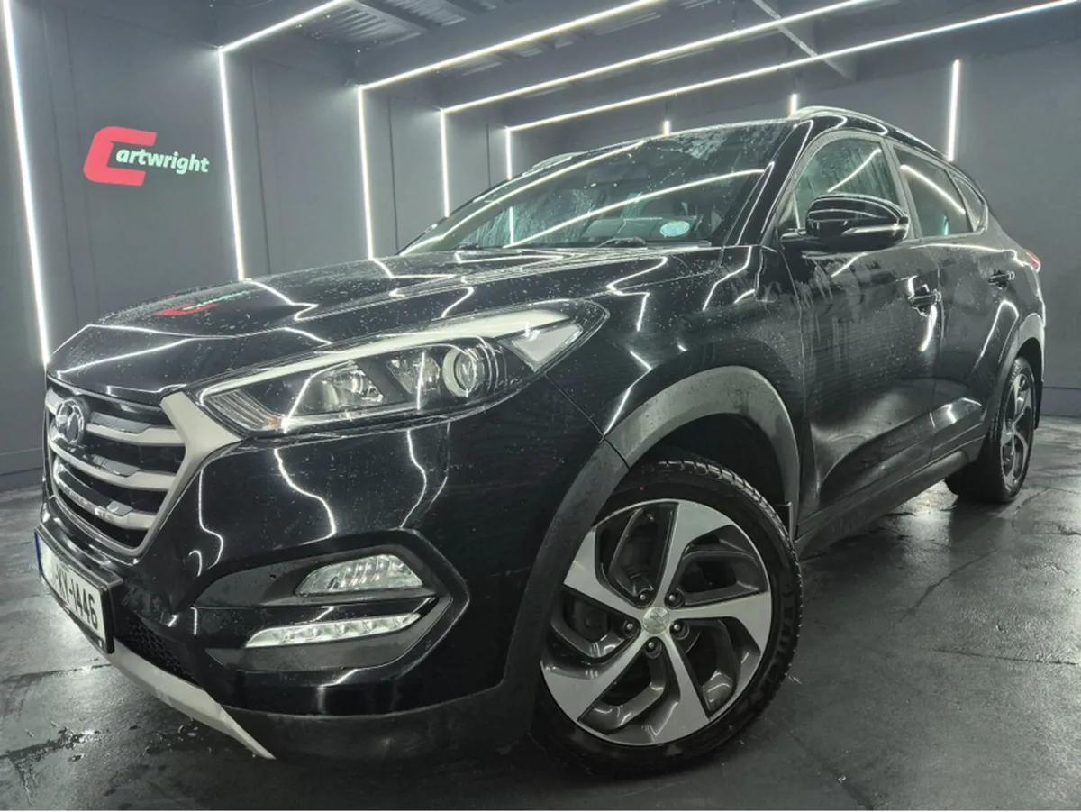 Hyundai Tucson IX35 EXECUTIVE SE 5DR - Image 1