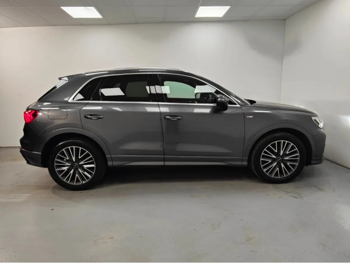 Audi Q3 35 TDI 150 S 4DR A AUTO 40 S-TRONIC LINE - Image 4