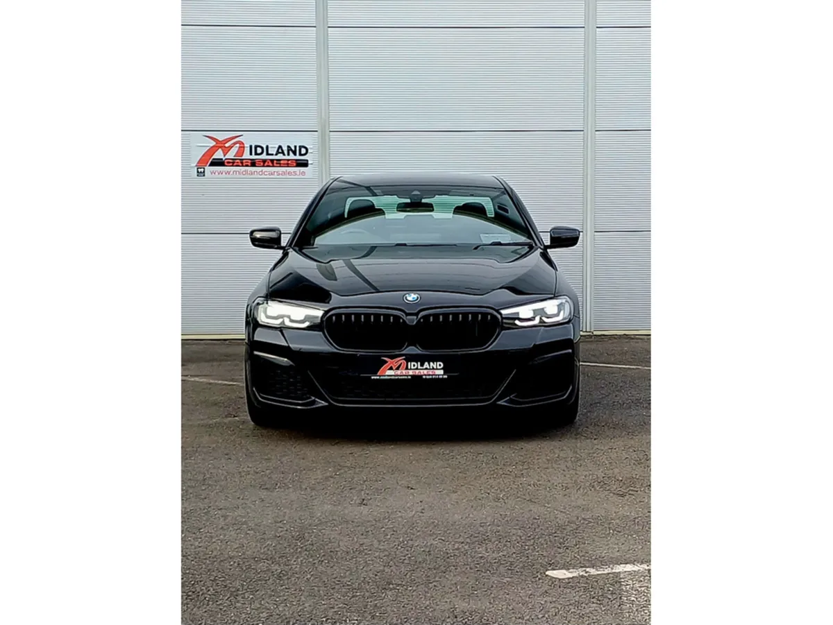 BMW 5-Series M SPORT MHEV AUTO - Image 3