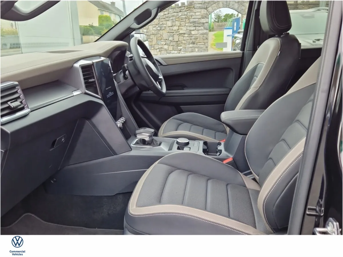 Volkswagen Amarok AVENTURA 3.0 237HP A10A - Image 4