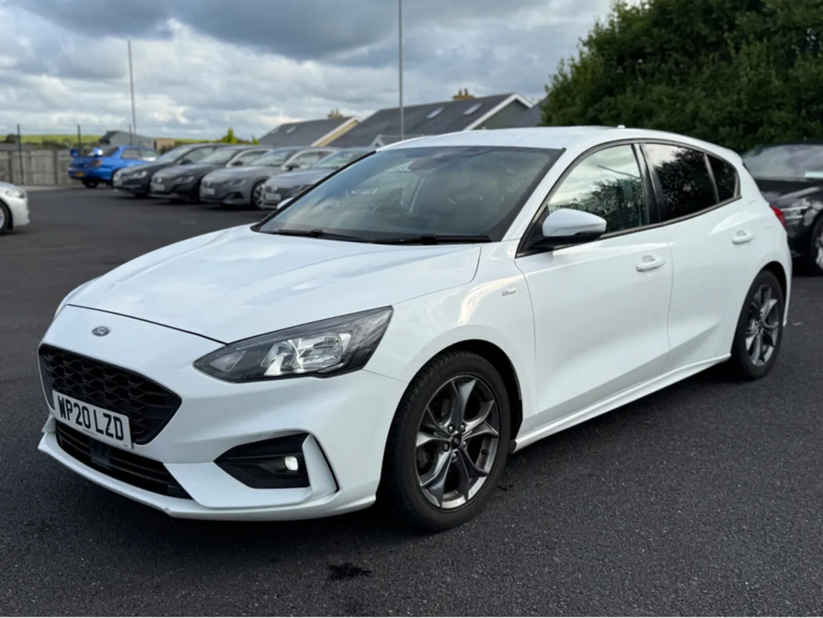 Ford Focus ST-LINE TDCI - Image 2
