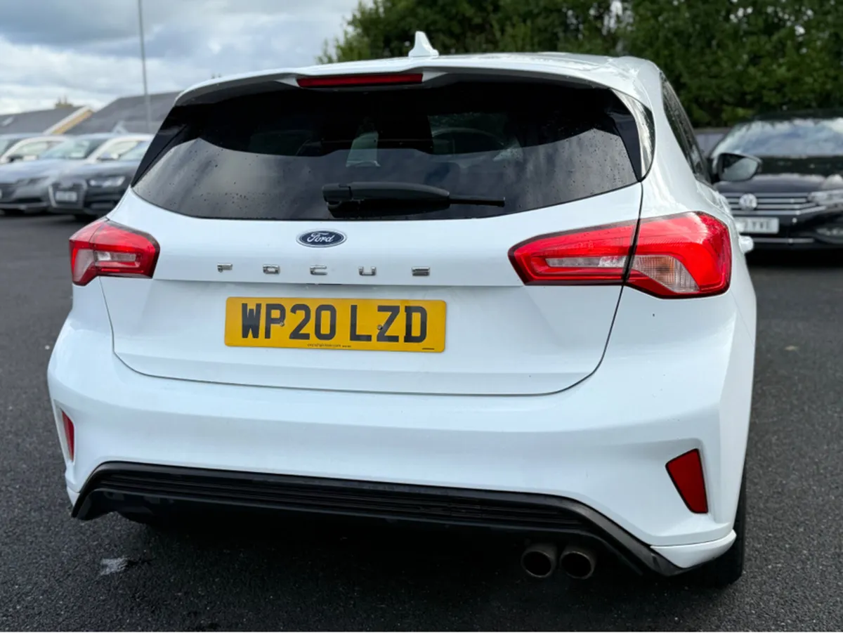 Ford Focus ST-LINE TDCI - Image 3