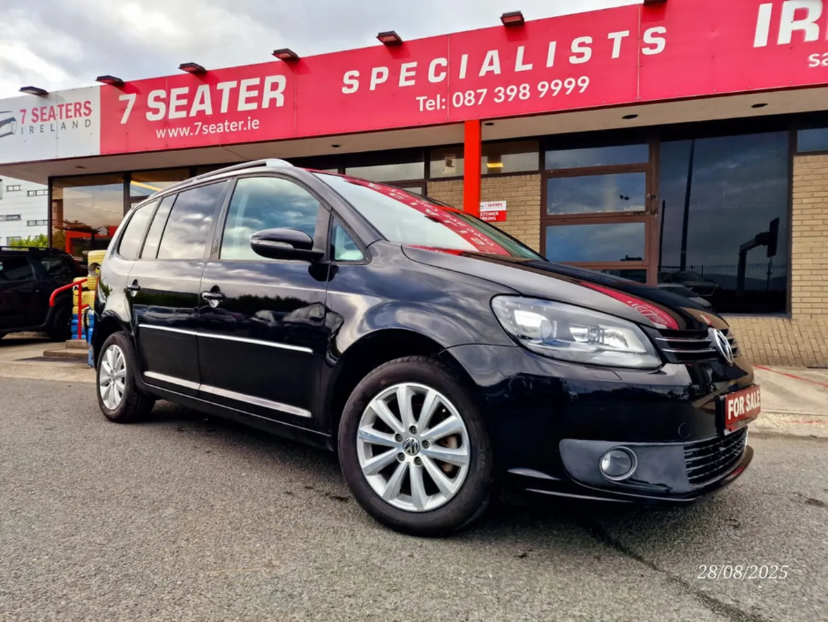 Volkswagen Touran 1.4 PETROL AUTOMATIC LOW MILEAGE - Image 3