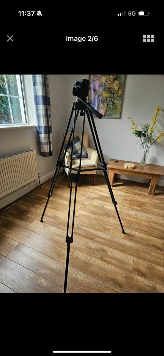 Tripod - Image 2