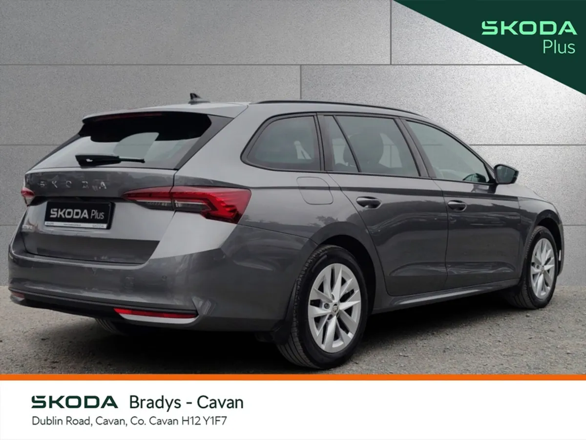 Skoda Octavia COMBI SE 2.0 TDI 115HP - Image 3