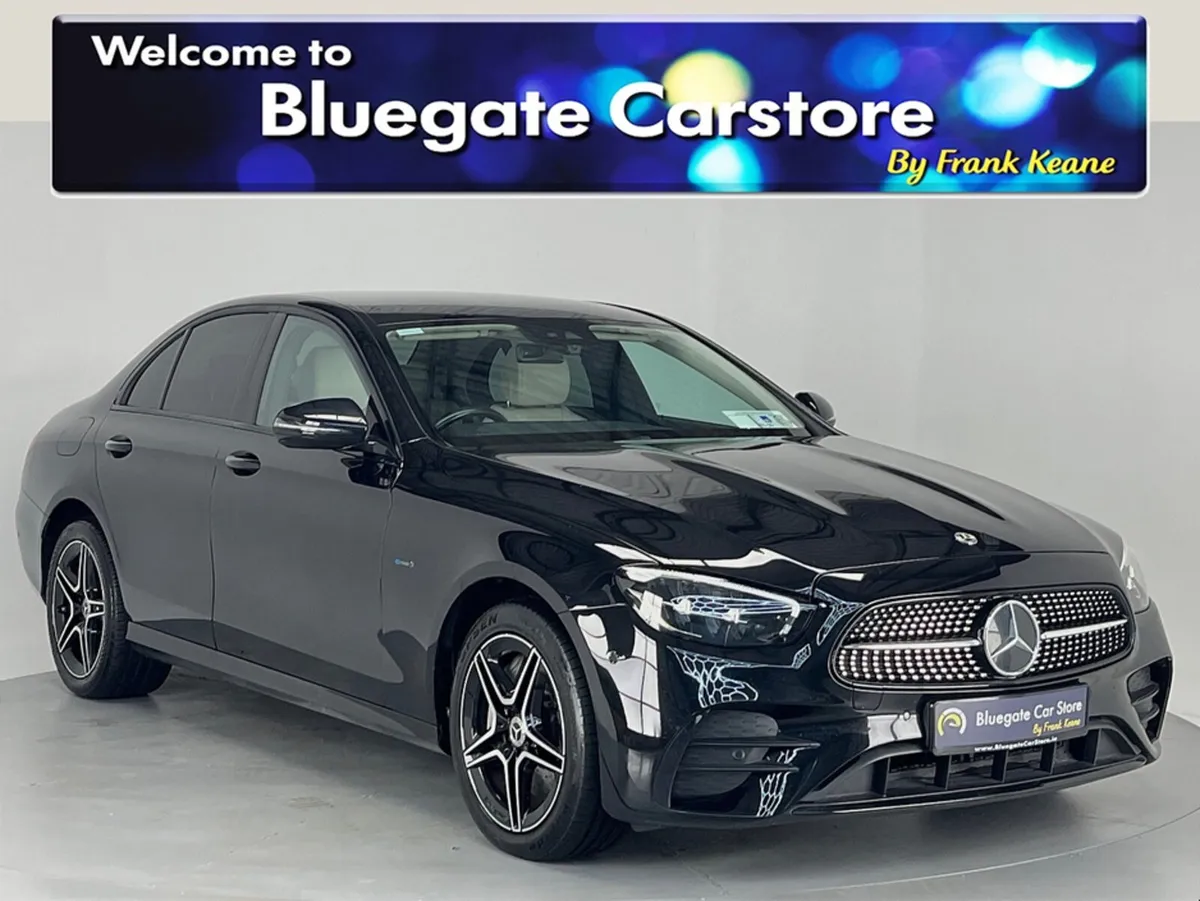 Mercedes-Benz E-Class 300 DE 4DR AUTO**CREAM LEATH - Image 1