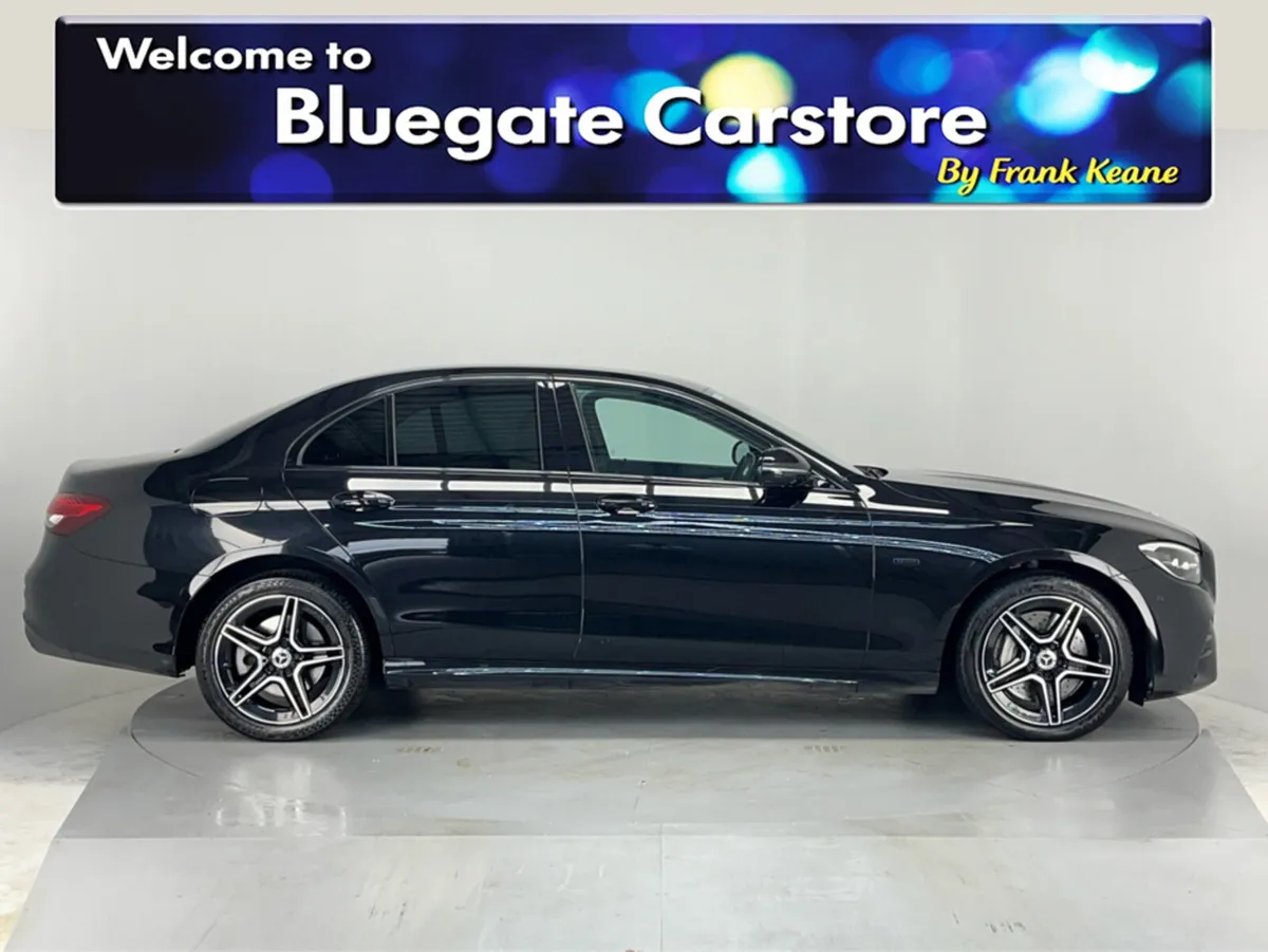 Mercedes-Benz E-Class 300 DE 4DR AUTO**CREAM LEATH - Image 3