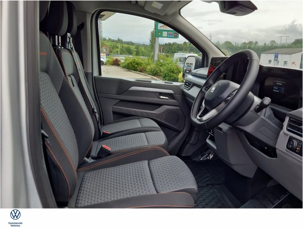 Volkswagen Transporter PAN LWB30 TDI 150BHP A7F - Image 2