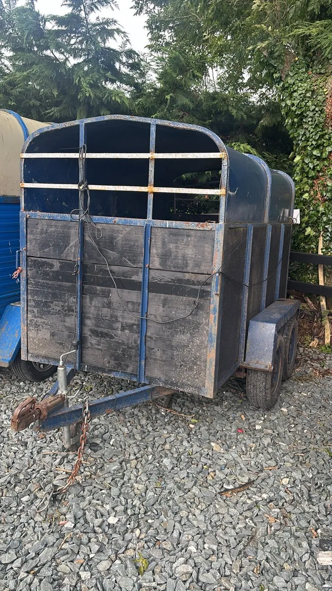 8foot  trailer