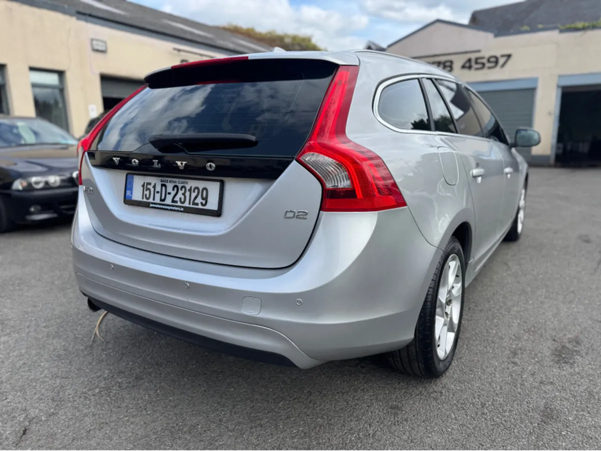 Volvo V60 D2 VOR PS 5DR AUTO - Image 3