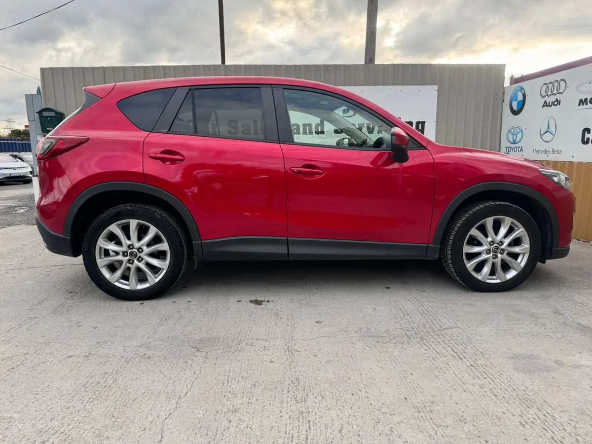 142 Mazda CX-5 2.2D PLATINUM Low Miles Warranty - Image 4
