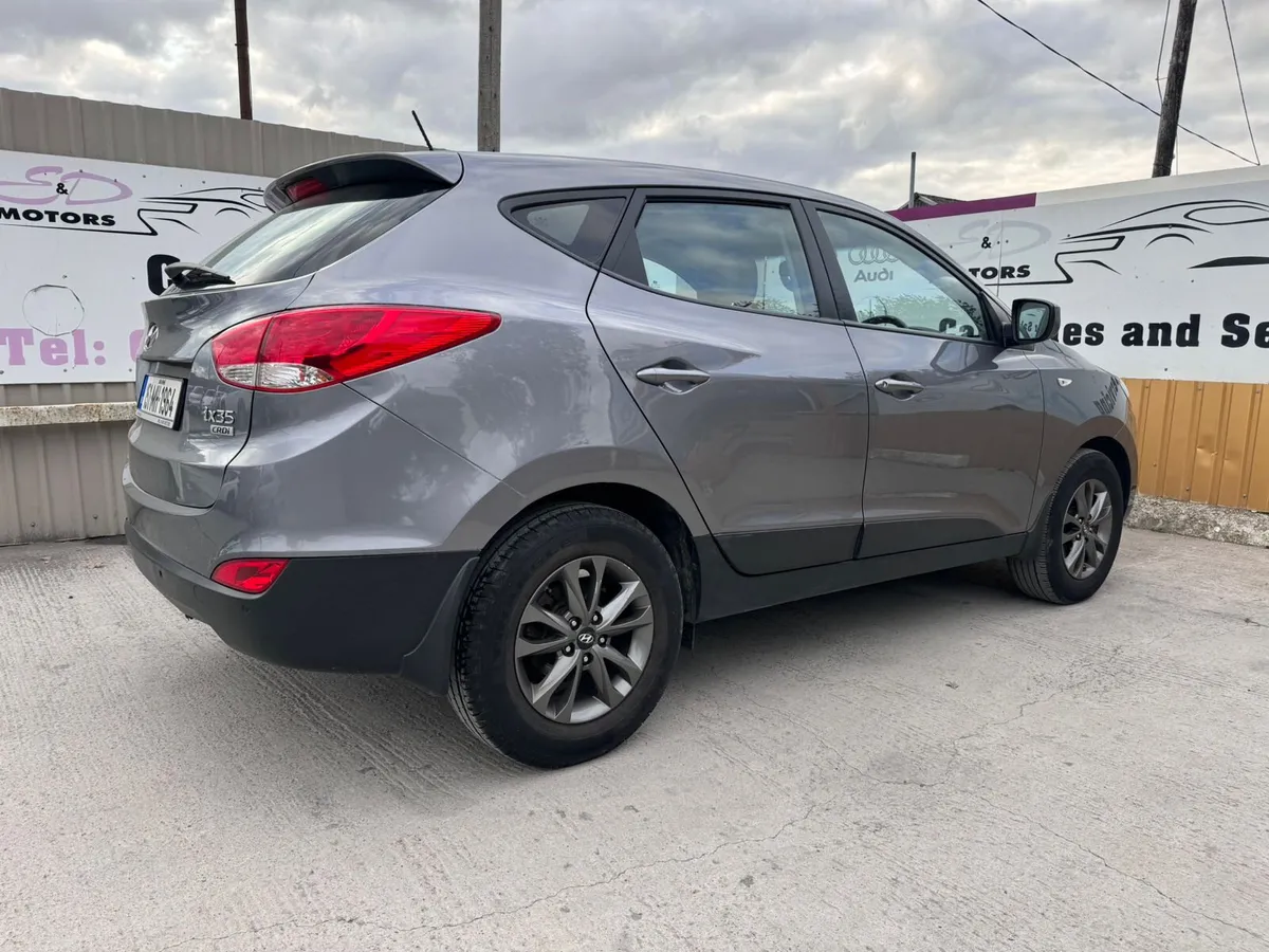 151 Hyundai ix35 1.7D Warranty - Image 2