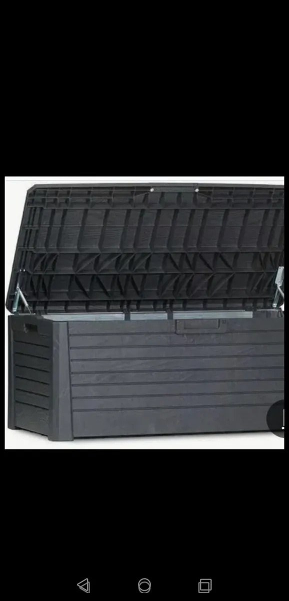 Brand New Toomax Garden Storage Box 550L