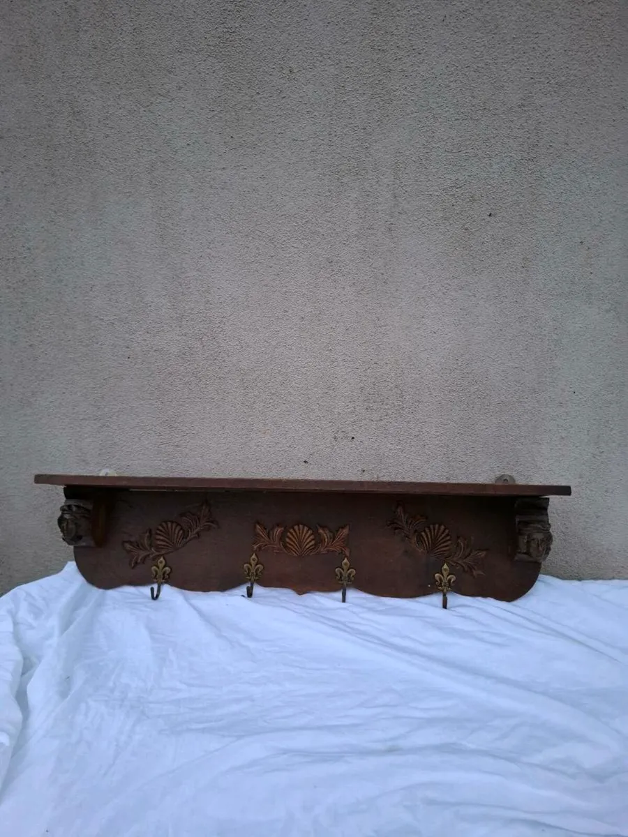 Wood coat holder postage possible
