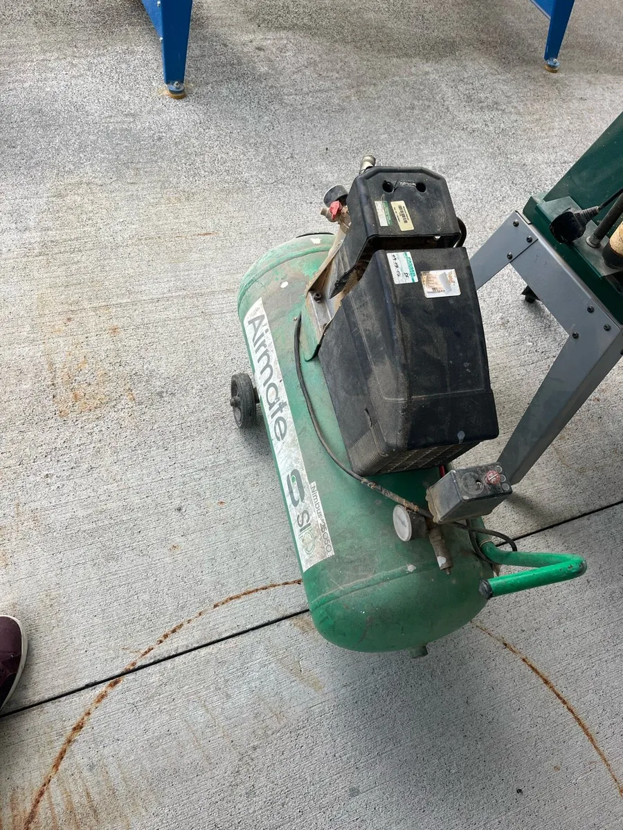 Bandsaw, wood lathe, air compressor - Image 3