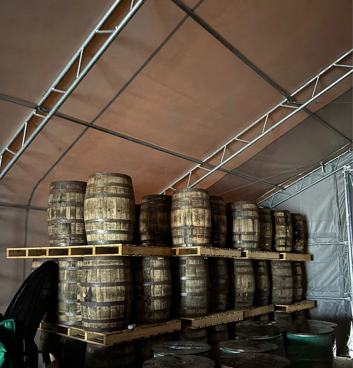 Oak whiskey Barrels