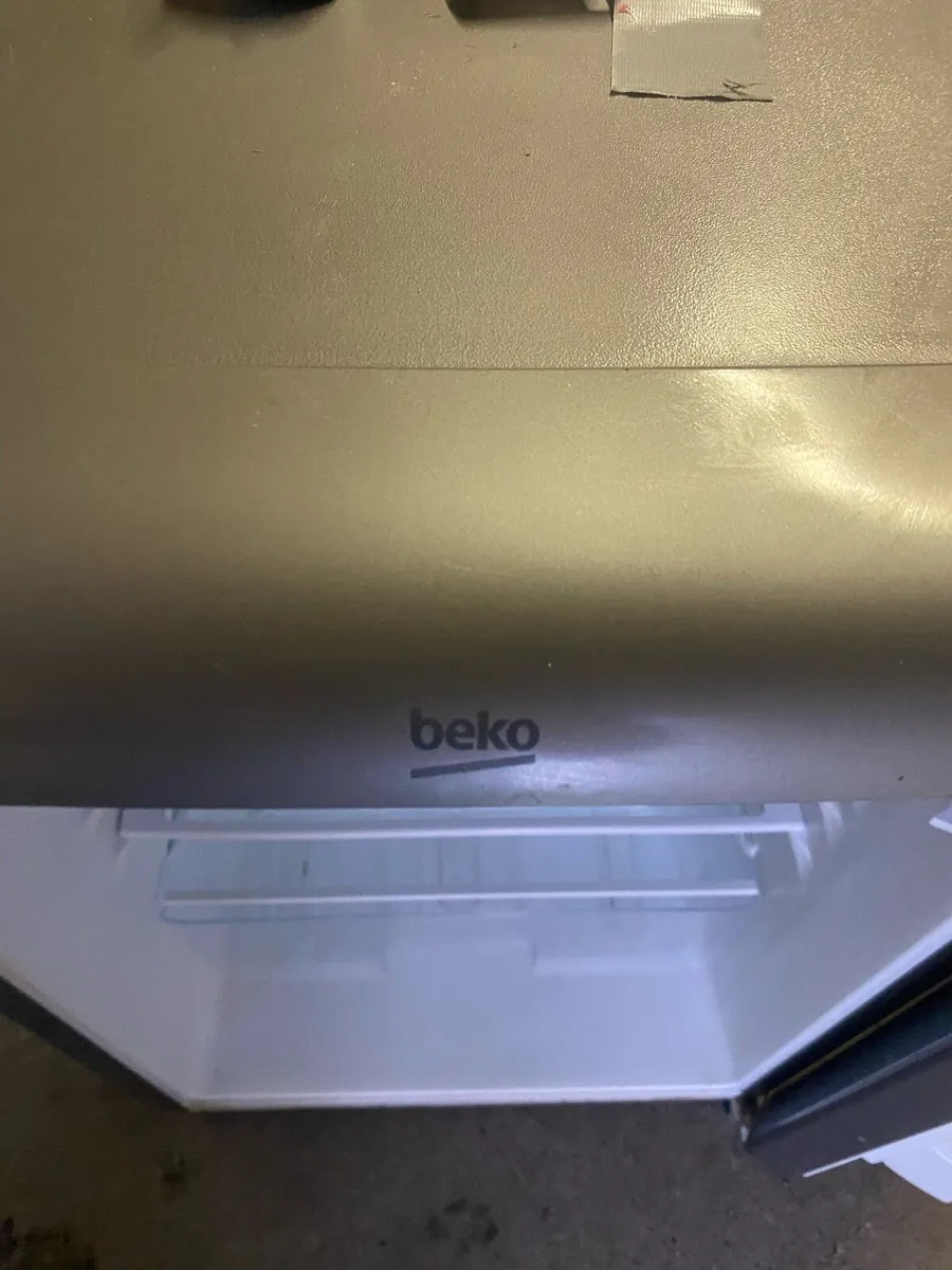 Beko fridge - Image 1