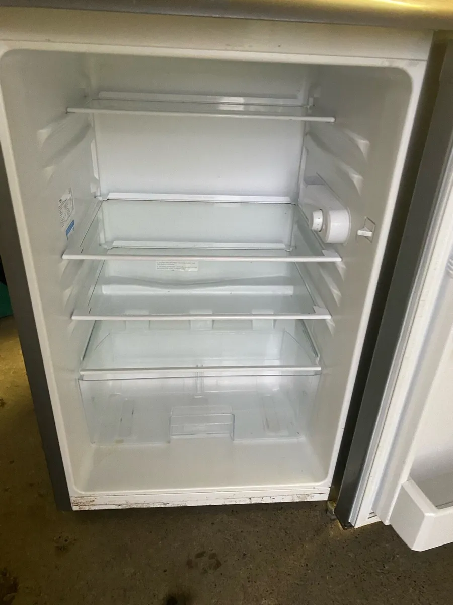 Beko fridge - Image 4