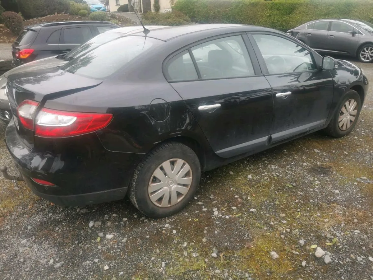 12 Renault Fluence 1.5 Diesel - Image 2