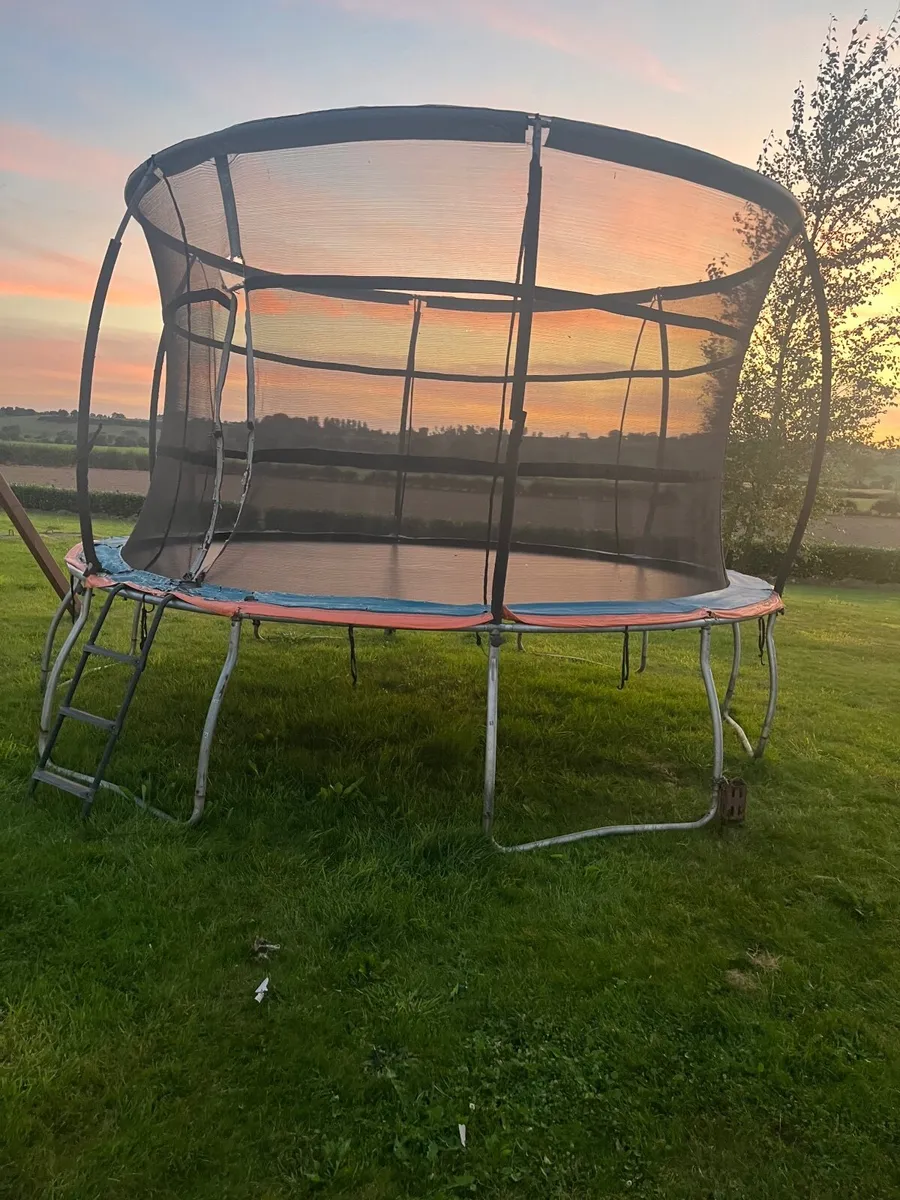 Trampoline -14ft - Image 4