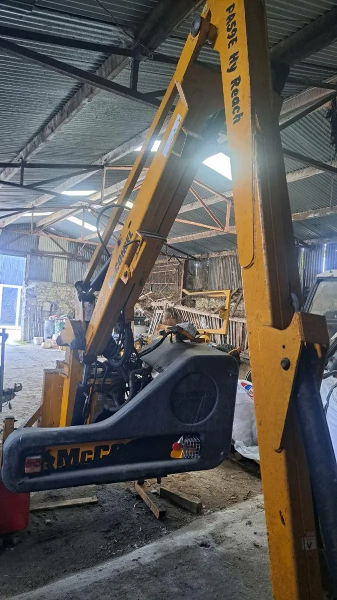Farm machinery - Image 2
