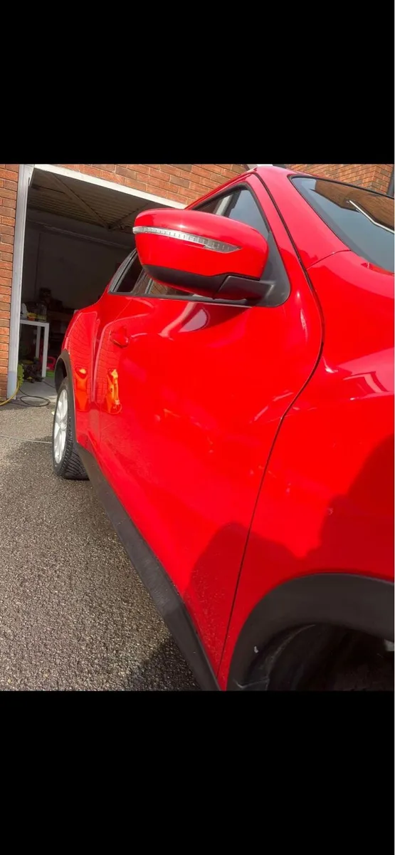 Car - Image 3