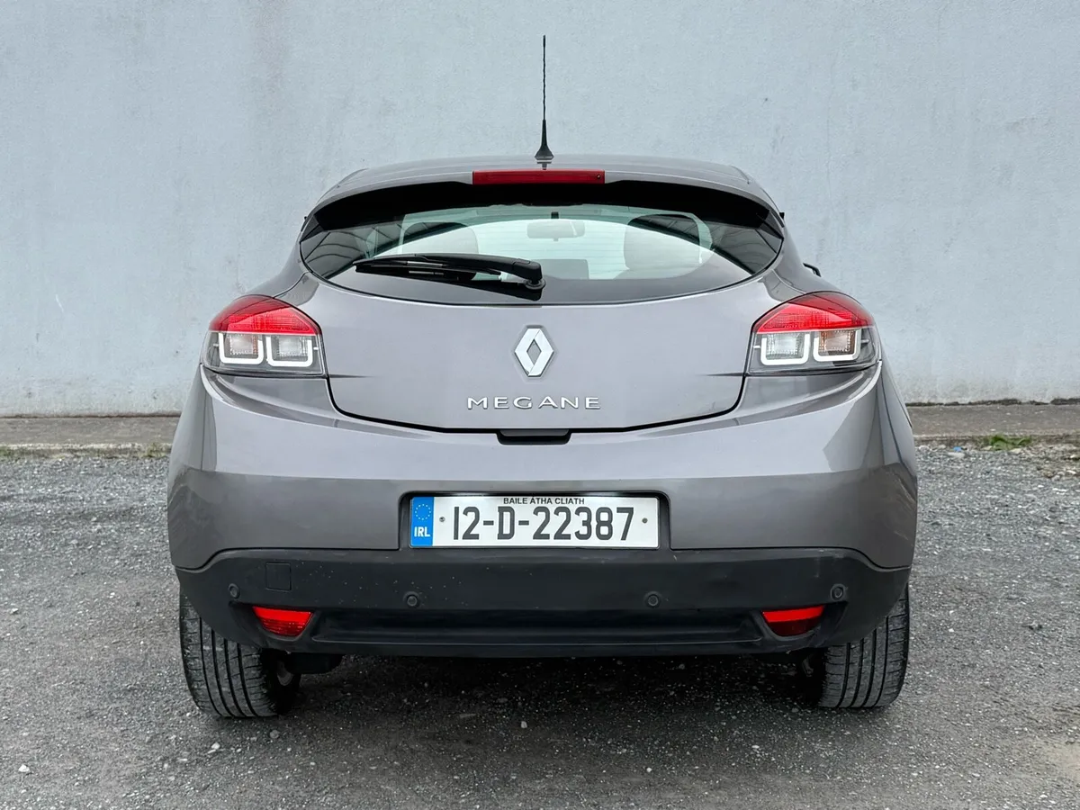 2012 Renault Megane Coupe - Image 4
