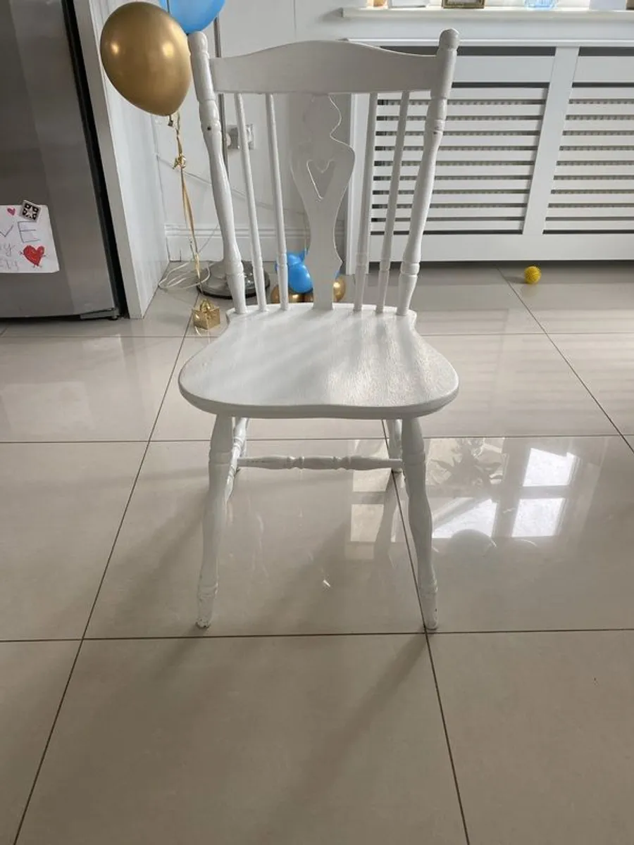 kitchen chairs - wooden - Image 1