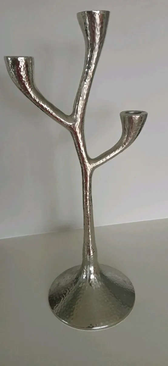Candle holder