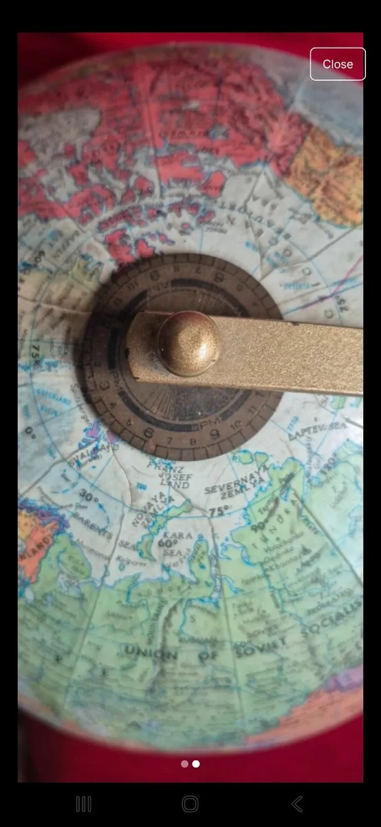 Antique globe - Image 1