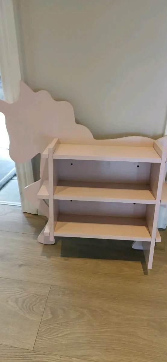 Kids Shelf - Image 3