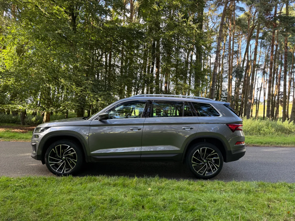 Skoda Kodiaq 2022 7 Seat DSG Automatic - Image 4