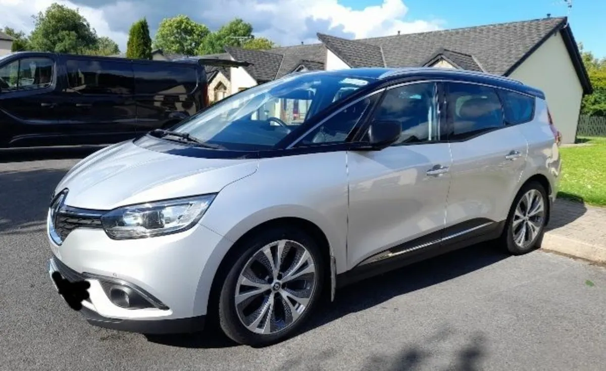 Renault Grand Scenic 2019 - Image 1