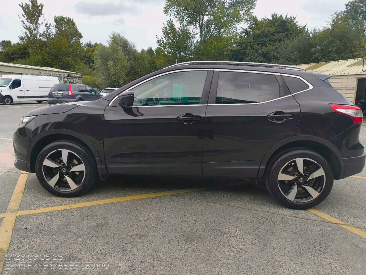 Nissan Qashqai Accent, High Spec. - Image 3