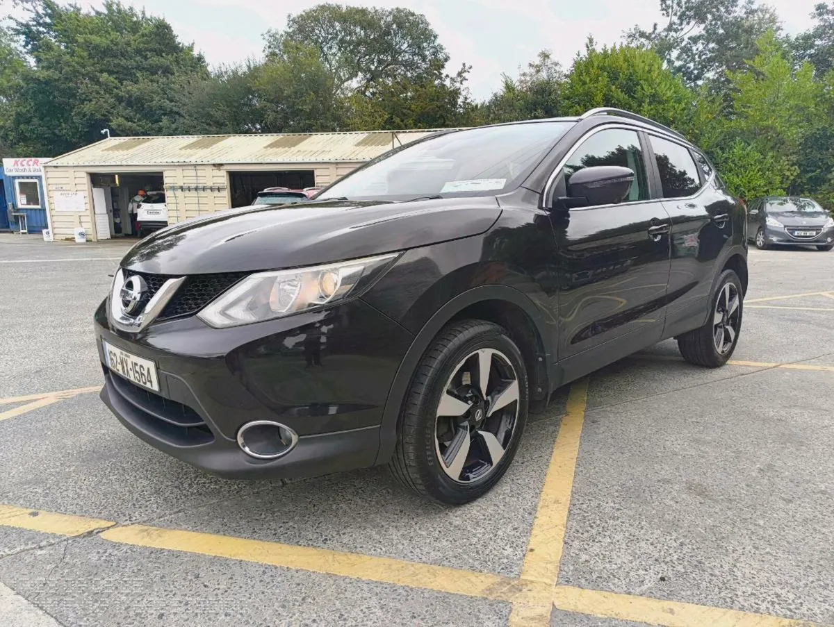 Nissan Qashqai Accent, High Spec. Pan roof - Image 1
