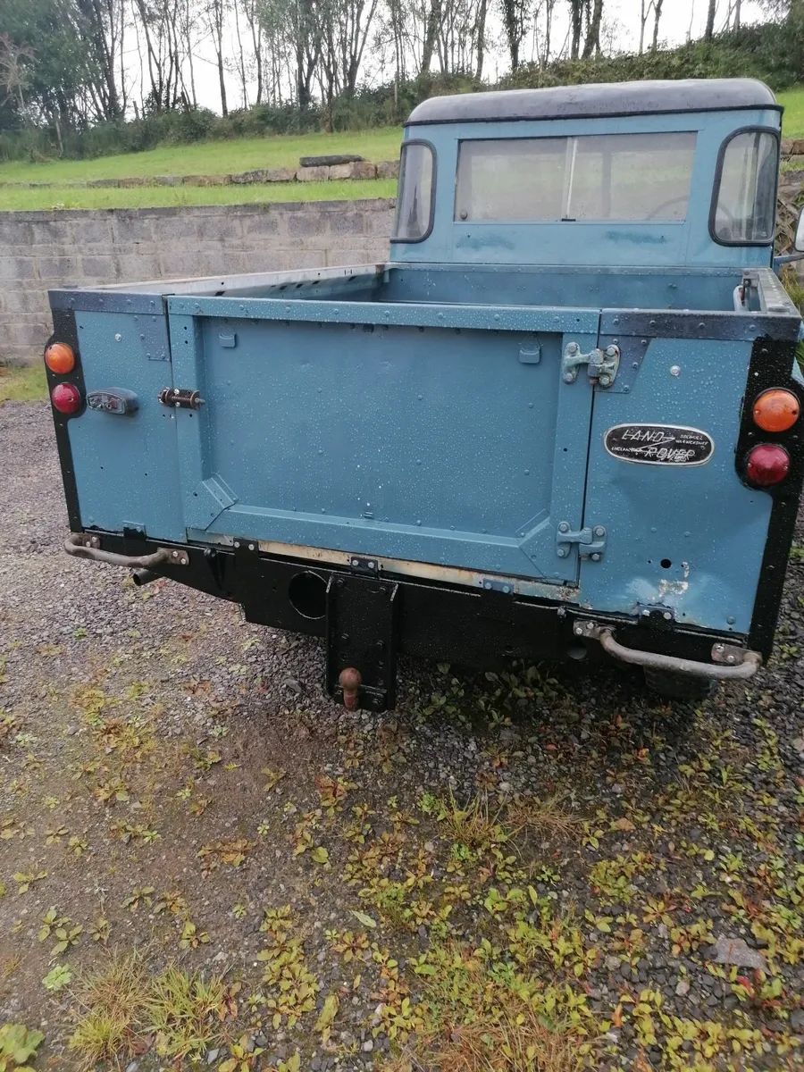 Land Rover - Image 3