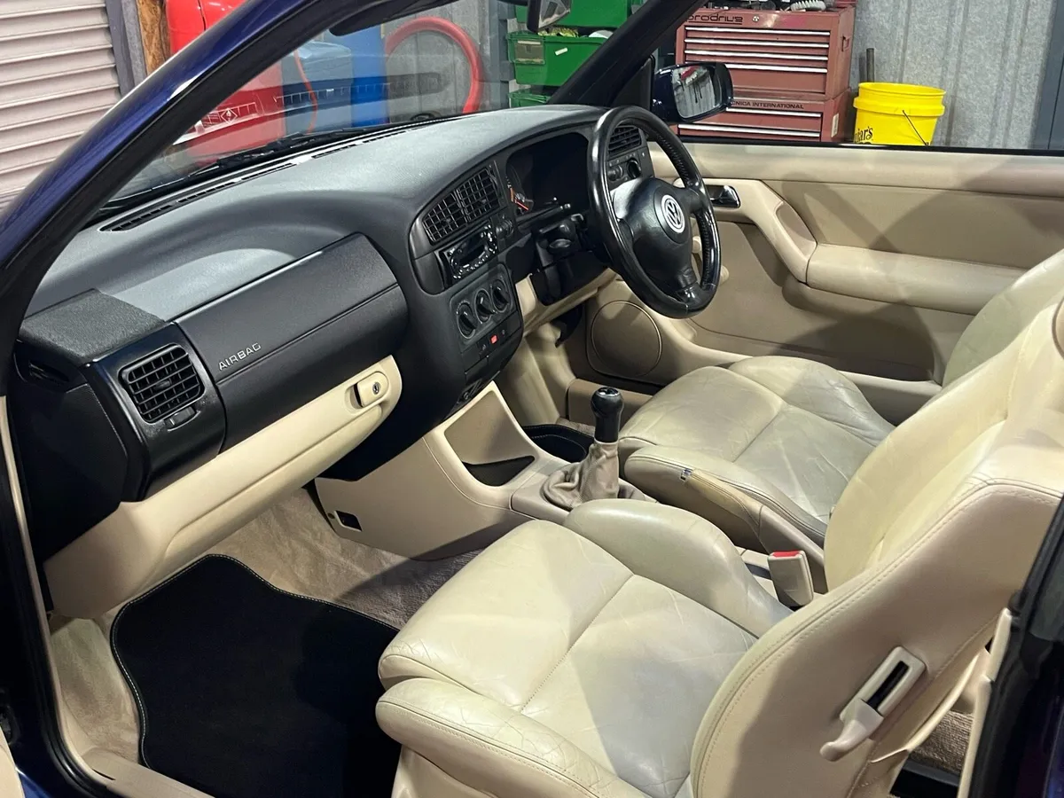 2000 Vw golf convertible karmann edition - Image 4