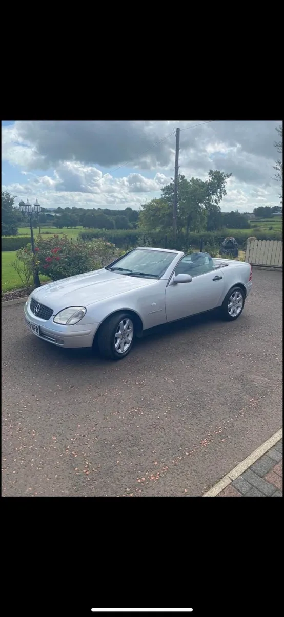 Mercedes Benz - Image 1