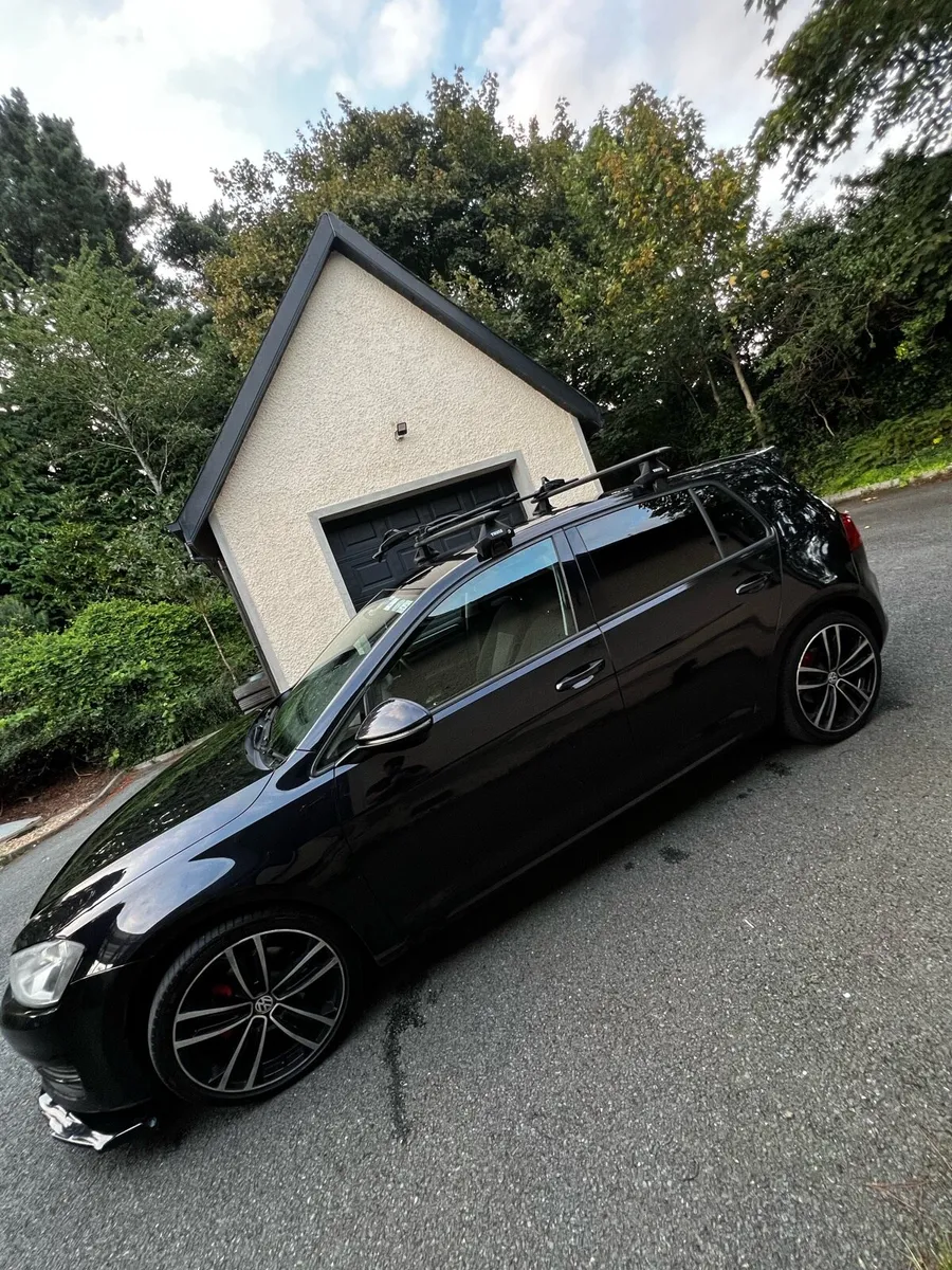 2013 Volkswagen Golf 1.6 TDI S 105PS - Image 3