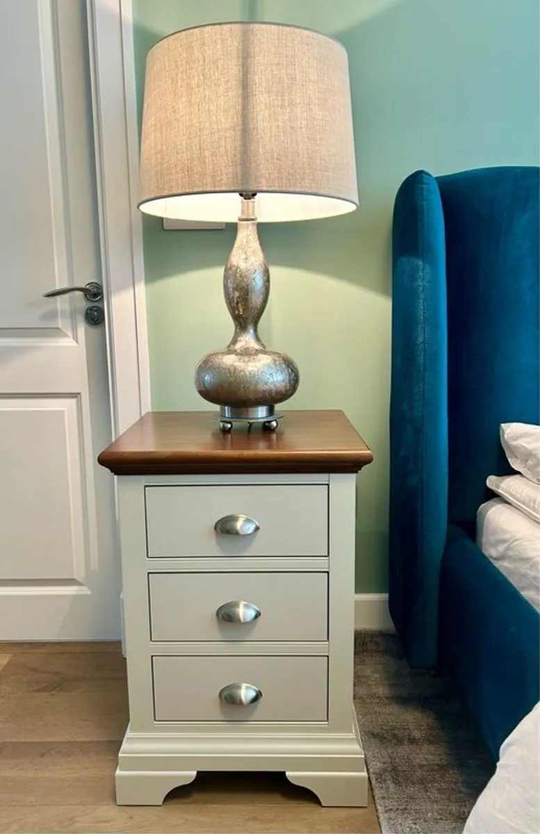 Bedside Lockers (Pair) - Image 1