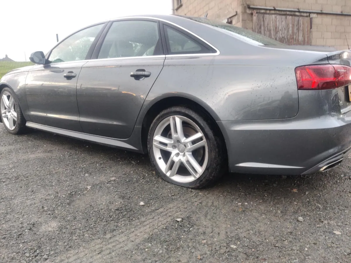 Breaking Audi A6 Quattro 3.0 C7 2015 Facelift - Image 4