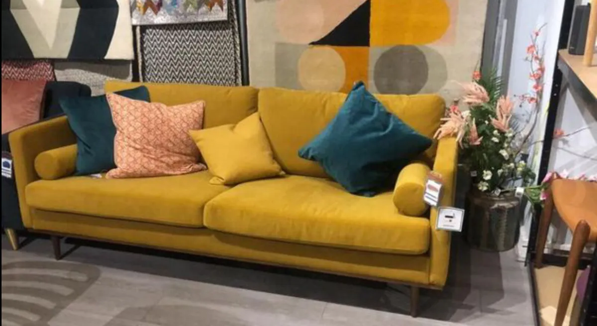3 seater Sofa - Image 4