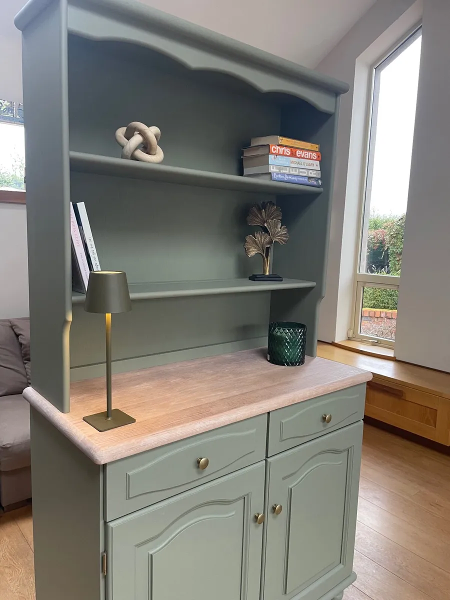 Kitchen dresser (solid Irish oak) - Image 4